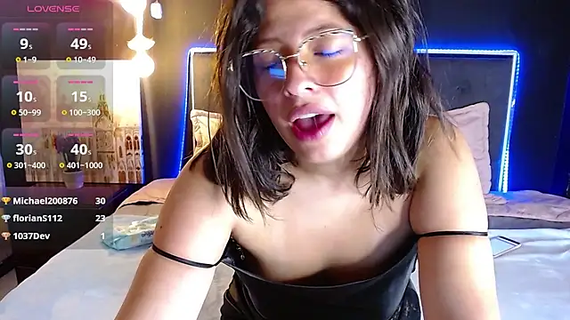 Snapshot of ShyVibes_ chatting on 29, 1, 2025 ShyVibes online show from 29, 1, 2025