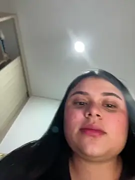 alissonfernandez  online show from 16, 2, 2025