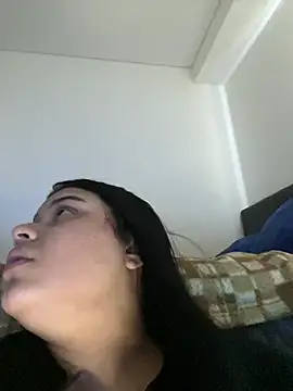 alissonfernandez  online show from 20, 2, 2025