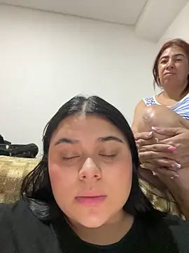 alissonfernandez  online show from 21, 2, 2025