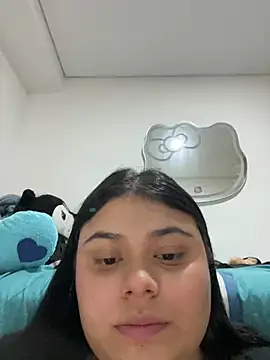 alissonfernandez  online show from 13, 3, 2025