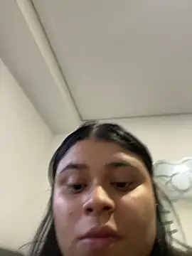 alissonfernandez  online show from 21, 3, 2025