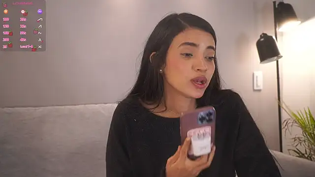 Snapshot of Ninamirley chatting on 24, 7, 2026 Ninamirley online show from 24, 7, 2026