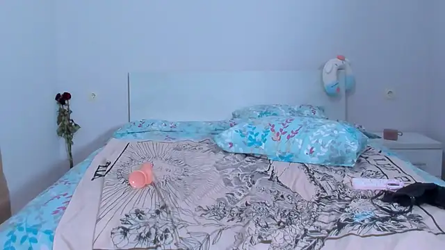 Snapshot of Shadow_Strik chatting on 18, 12, 2024 Shadow Strik online show from 18, 12, 2024