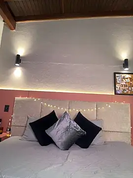 AniiRose online show from 14, 11, 2025