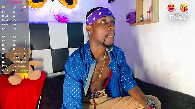 Snapshot of Aroonpapisex chatting on 20, 4, 2026 Aroonpapisex online show from 20, 4, 2026