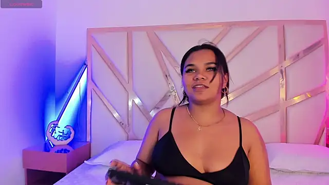 Carolina Evanss online show from 21, 11, 2025