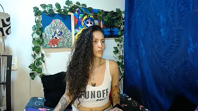 Snapshot of Leyla_Horny_Bg chatting on 9, 7, 2026 Leyla Horny Bg online show from 9, 7, 2026