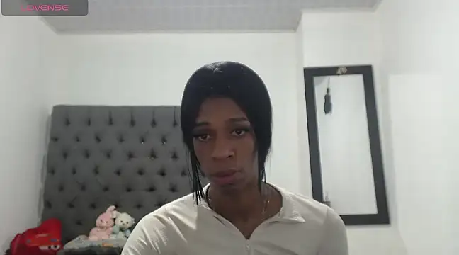 lucianadolll online show from 14, 3, 2025