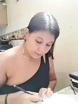 Stylevoluptuousvycky online show from 26, 1, 2025