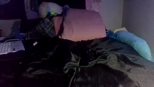 Snapshot of ATwinkie chatting on 6, 3, 2025 ATwinkie online show from 6, 3, 2025