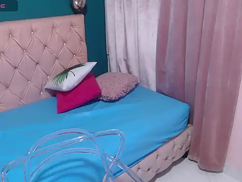 renata milf  online show from 29, 10, 2025