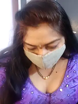 Snapshot of RomeoJuliet345 chatting on 6, 3, 2026 RomeoJuliet345 online show from 6, 3, 2026