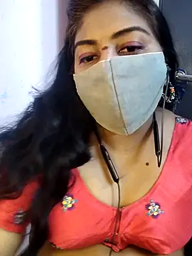 Snapshot of RomeoJuliet345 chatting on 7, 3, 2026 RomeoJuliet345 online show from 7, 3, 2026