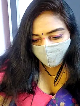 Snapshot of RomeoJuliet345 chatting on 8, 3, 2026 RomeoJuliet345 online show from 8, 3, 2026