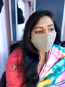 Snapshot of RomeoJuliet345 chatting on 16, 3, 2026 RomeoJuliet345 online show from 16, 3, 2026