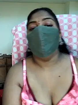 Snapshot of RomeoJuliet345 chatting on 19, 3, 2026 RomeoJuliet345 online show from 19, 3, 2026