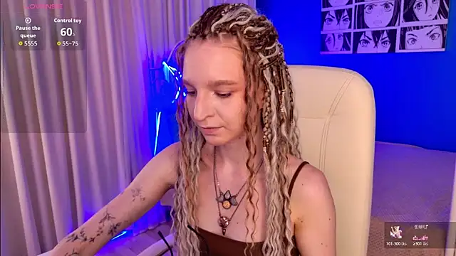 Snapshot of VioletShine chatting on 11, 6, 2026 VioletShine online show from 11, 6, 2026