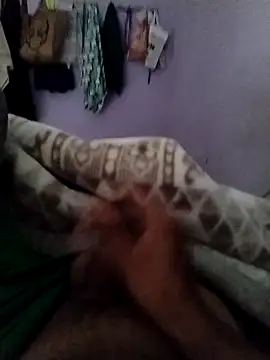 Snapshot of Noname333u chatting on 15, 12, 2025 Noname333u online show from 15, 12, 2025