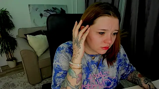 MoonLghte online show from 10, 2, 2025