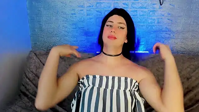 Snapshot of Oxana-Novikov chatting on 11, 3, 2026 Oxana-Novikov online show from 11, 3, 2026