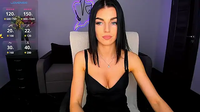 Angelina Clarks online show from 19, 3, 2025