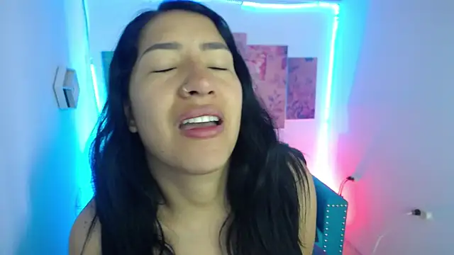 Sofi hot 4m online show from 12, 1, 2026