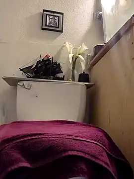 Snapshot of Paybackk100 chatting on 2, 12, 2024 Paybackk100 online show from 2, 12, 2024