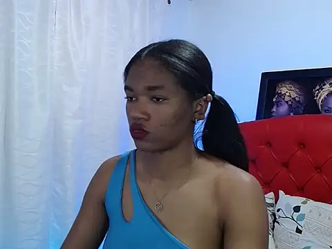 Snapshot of MISSANDRE4 chatting on 29, 12, 2024 MISSANDRE4 online show from 29, 12, 2024