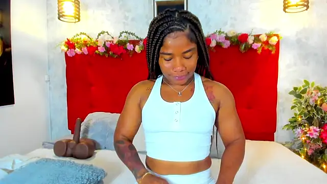 SilvannaFit online show from 2, 11, 2025