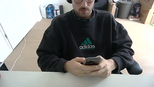 taallguyy 196 online show from 25, 3, 2026