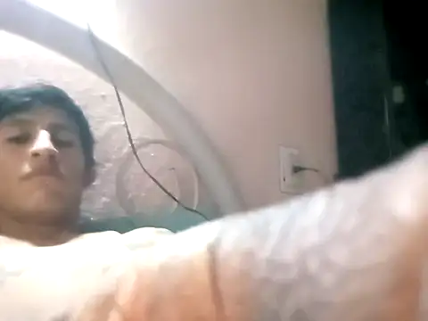 carloshot31 online show from 16, 1, 2025