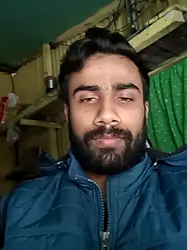 Skinny Bigass 23 online show from 2, 1, 2025