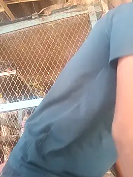 Skinny Bigass 23 online show from 11, 2, 2026