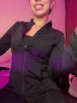 Aaliyah Salma online show from 3, 6, 2026