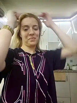 SUSELLAM1 online show from 27, 2, 2025