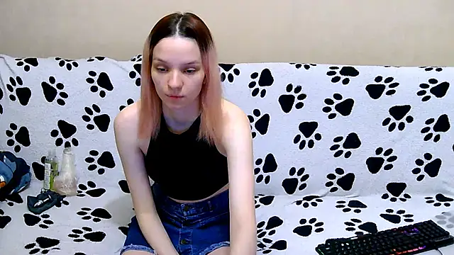 Snapshot of Ivy_Lester chatting on 14, 3, 2026 Ivy Lester online show from 14, 3, 2026