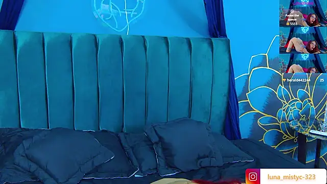 Snapshot of Lunamistyc chatting on 9, 3, 2026 Lunamistyc online show from 9, 3, 2026