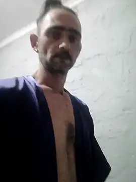 Snapshot of fuckbunny84b chatting on 17, 2, 2025 fuckbunny84b online show from 17, 2, 2025