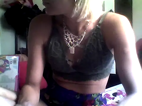 Snapshot of ariana_crazzy chatting on 21, 2, 2025 ariana crazzy online show from 21, 2, 2025