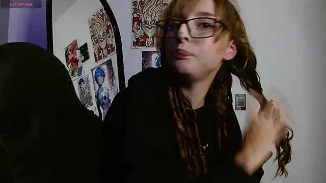 Snapshot of CelesteAyase chatting on 9, 4, 2026 CelesteAyase online show from 9, 4, 2026