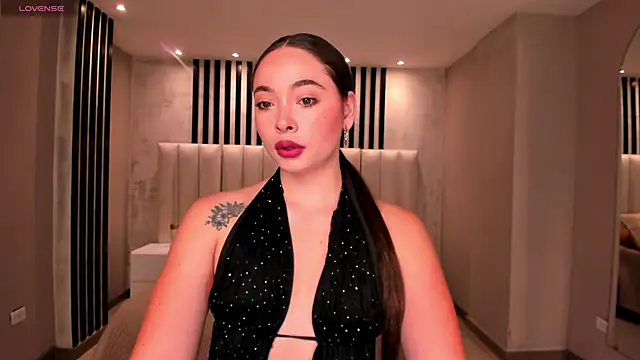 AlinaKravitz online show from 8, 1, 2026