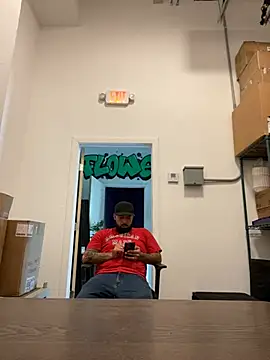 Snapshot of jr91esl chatting on 22, 2, 2025 jr91esl online show from 22, 2, 2025