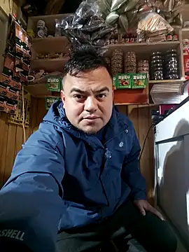 Snapshot of TheBriiaand30 chatting on 29, 9, 2025 TheBriiaand30 online show from 29, 9, 2025