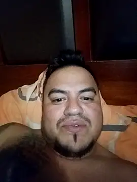 Snapshot of TheBriiaand30 chatting on 7, 10, 2025 TheBriiaand30 online show from 7, 10, 2025