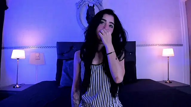 RomeroMoon online show from 4, 12, 2024