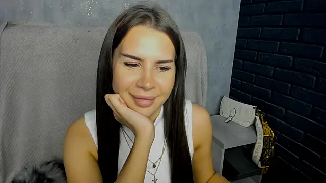 Snapshot of SuraMune chatting on 15, 4, 2026 SuraMune online show from 15, 4, 2026