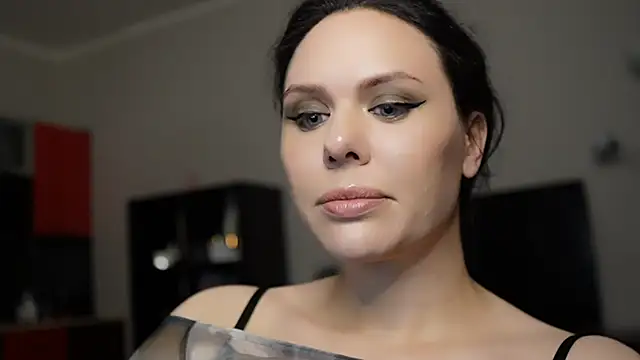 MollyCheiz online show from 18, 12, 2024