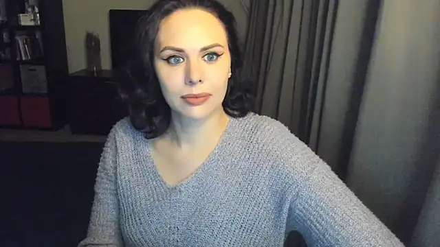 MollyCheiz online show from 18, 3, 2025