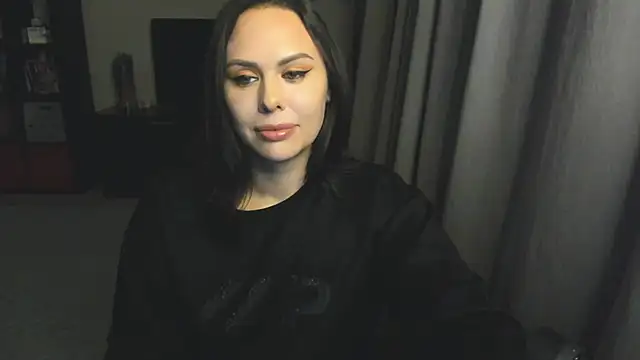 MollyCheiz online show from 24, 9, 2025